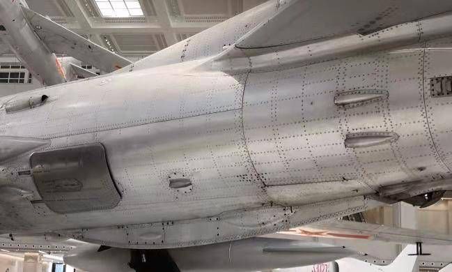 aluminium alloys are used to make aircraft body